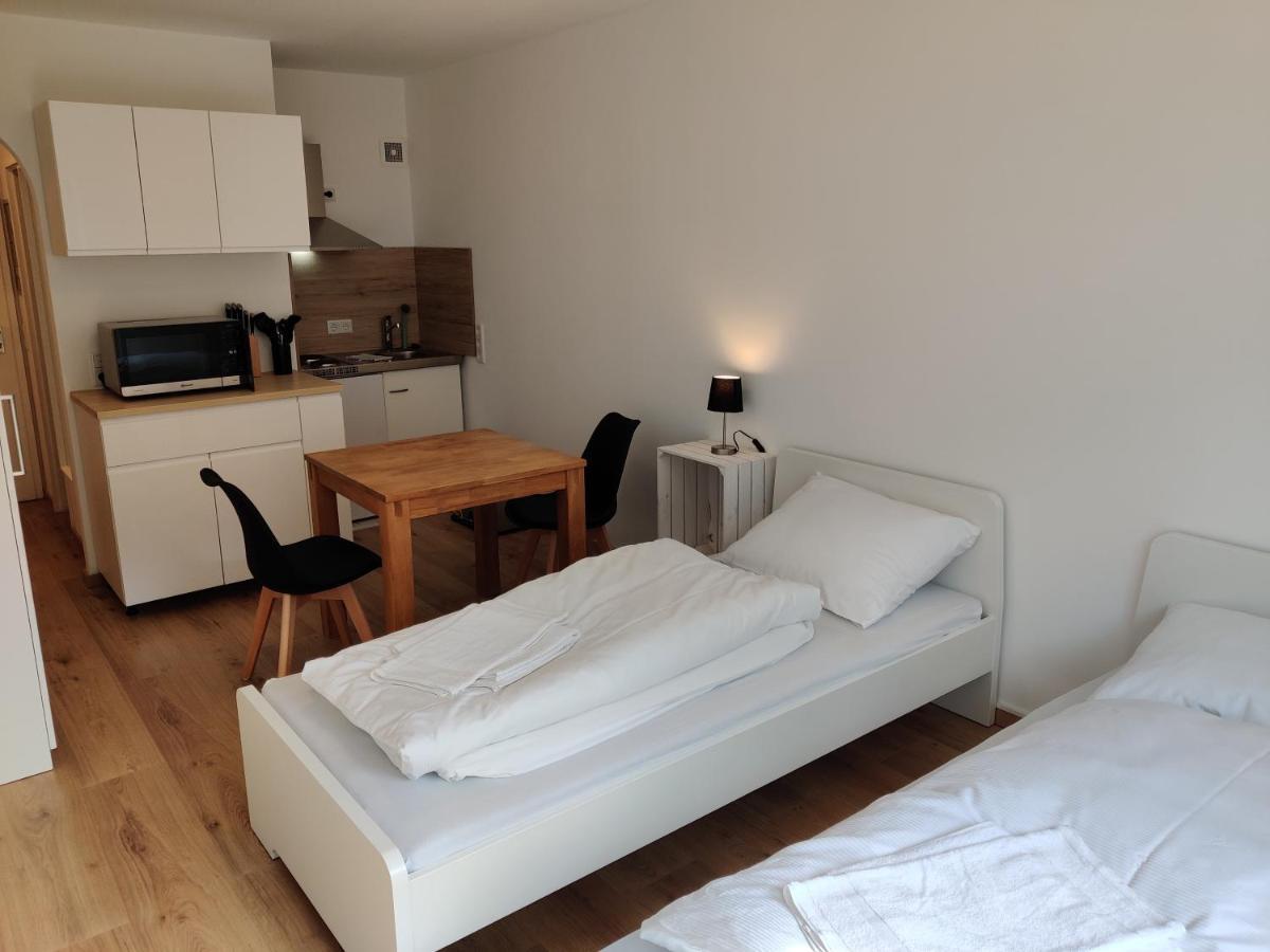 Schicke Wohnung In Stadtnaehe Wurzburgo Exterior foto
